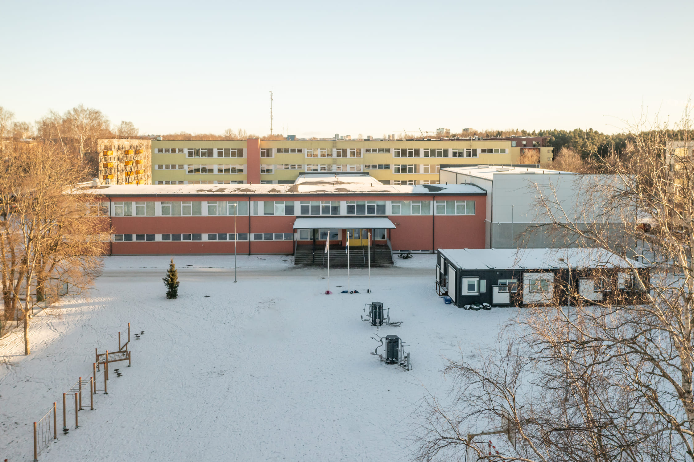 Ehte Humanitarian Gymnasium-Creating a Healthier Study Space with Bisly