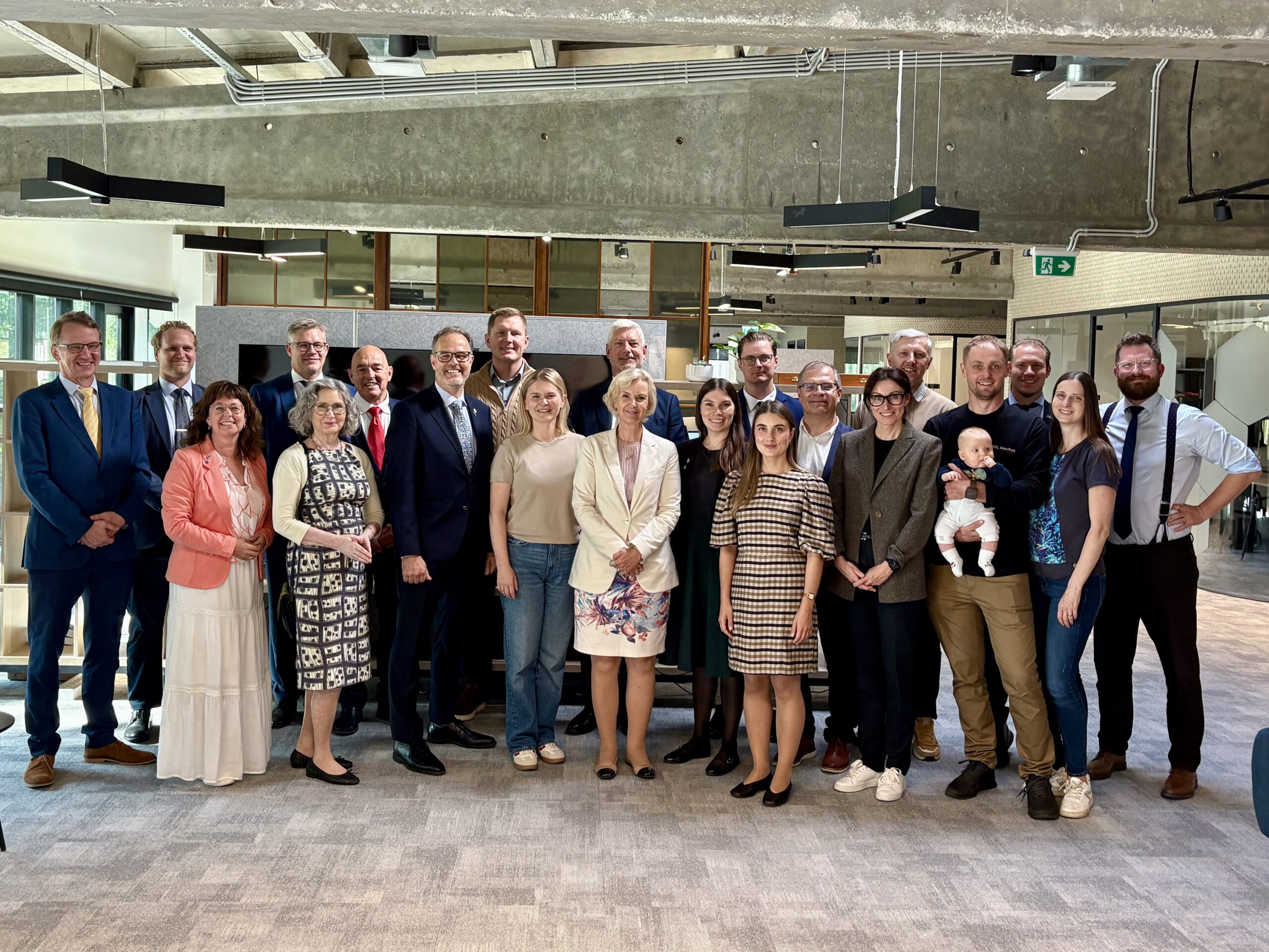 Bisly Hosts Swedish Parliamentary Delegation to Talk About Cleantech